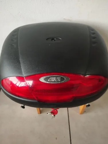 Baú Givi 35L Novo!