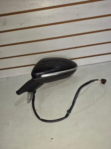 Retrovisor Volkswagen Golf  2014 a 2019 lado esquerdo original