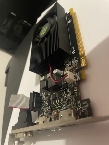 Placa de vídeo NVIDIA GeForce GT 730