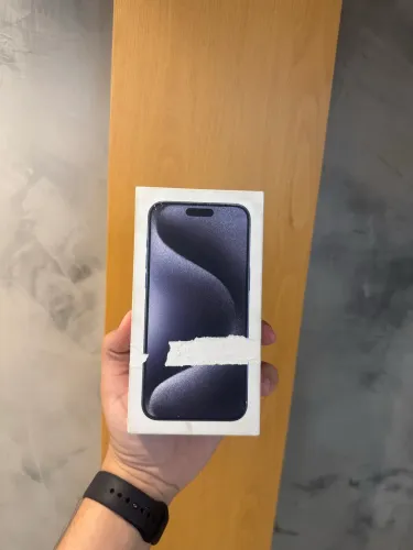 Caixa de iPhone 15 Pro Max 256GB Azul
