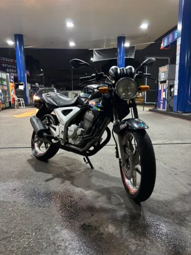 Honda CBX 250 Twister - Revisada + Doc 100% em Dia + IPVA e GRT Pagos