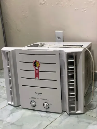 Ar condicionado springer 10.000btus 110vots seminovo