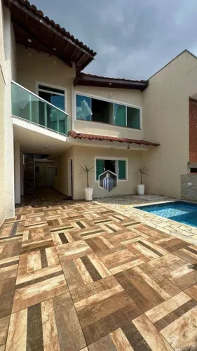 Sobrado com Piscina 4 dormitórios à venda, 140 m² por R$ 1.299.900 - Vila Galvão - Guarulh
