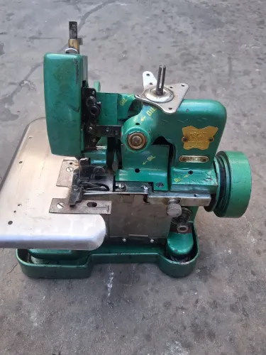 Máquina Overlok Chinesinha entrego grátis em Anápolis
