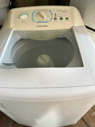 Máquina de lavar. Eletrolux 12 kg