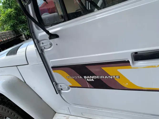 Toyota Band.Picape Chassi Longo Diesel 1997