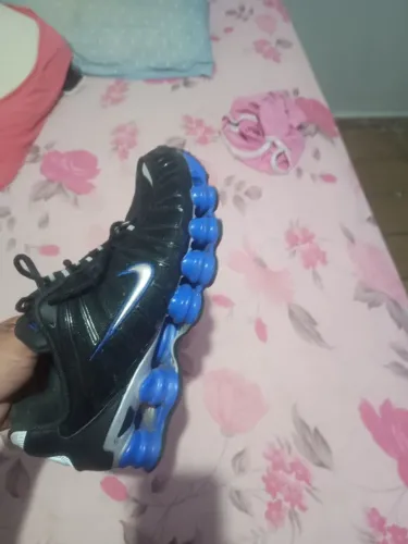 Nike Shox 12 molas preto e azul original