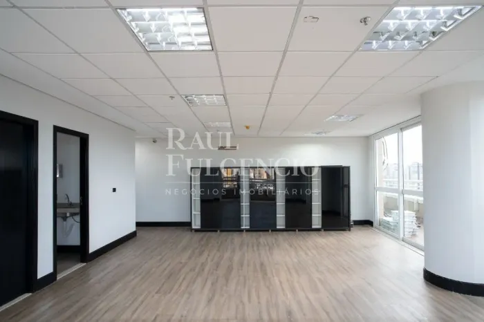 Sala Comercial à Venda no Ed. Eurocenter | Vista Lago | Jardim Higienópolis - Londrina-PR