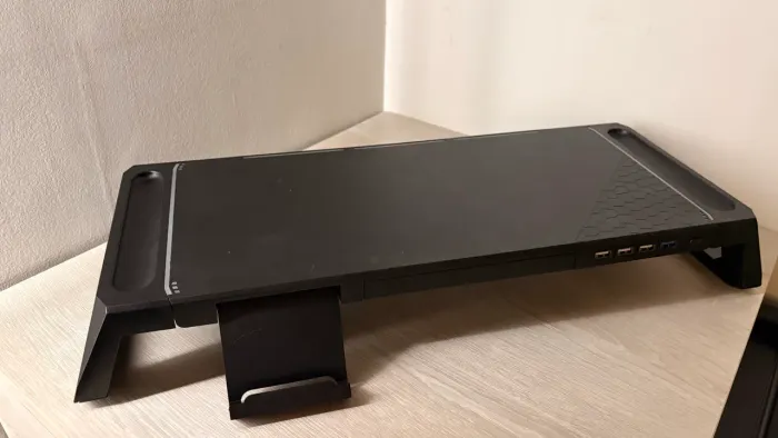 Base para monitor com suporte para celular