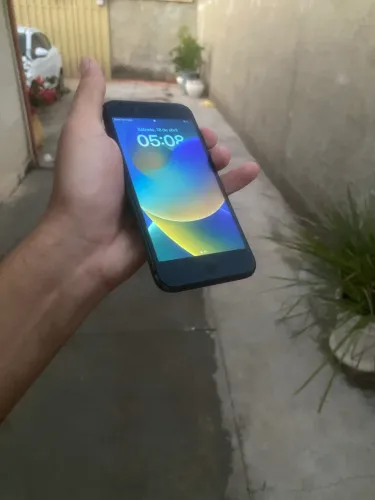 iPhone 8