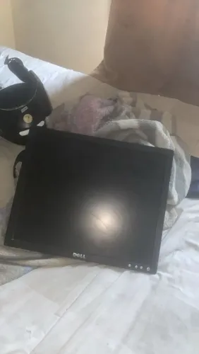 Monitor Dell 15 polegadas (mancha na tela)