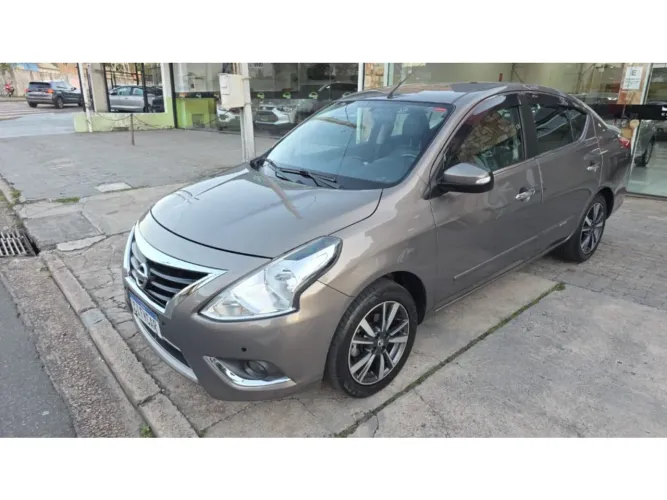 Nissan Versa SL 1.6 16V Flexstart 4P Aut. 2018