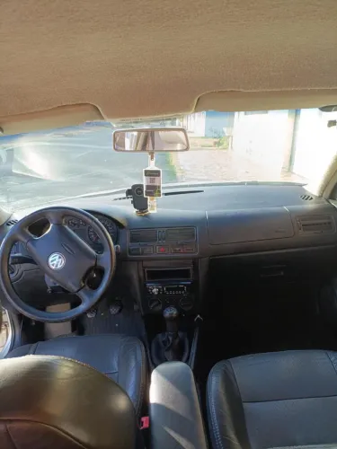 Volkswagen Bora 2.0/ 2.0 Flex 8V Mec. 2006