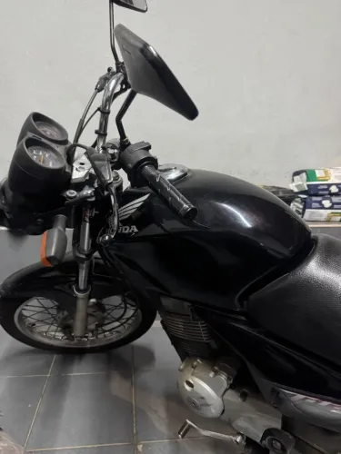 CG Titan 150 ES