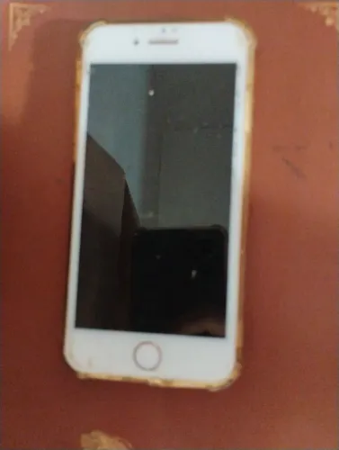 iPhone 8