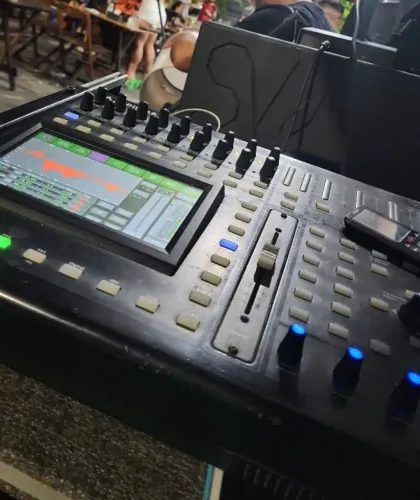 Mesa digital live 16xl