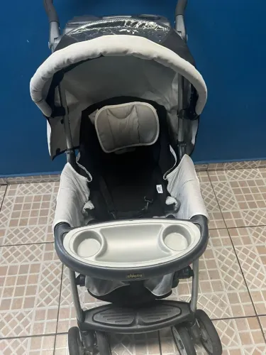 Carrinho de bebe Chicco modelo grande