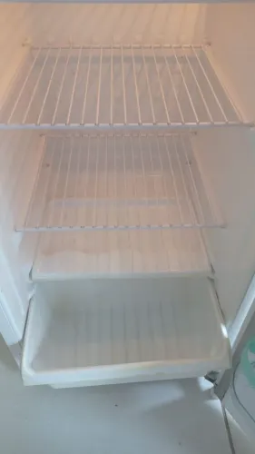 Geladeira Consul 239L