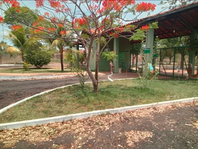 Condomínio Jardim dos Pássaros - Lote quitado.