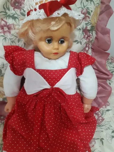 Boneca antiga