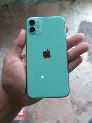 iPhone 11 vendo ou troco 