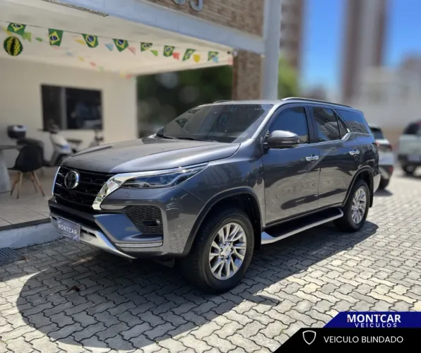 Toyota Hilux SW4 SRX 4X4 2.8 TDI 16V Dies. Aut. 2021