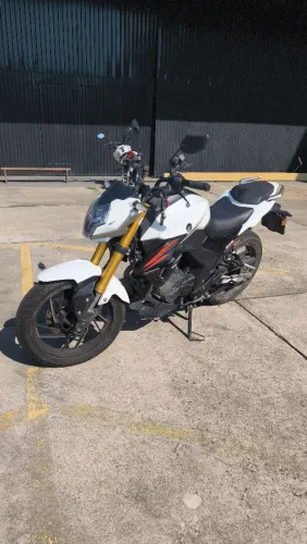 Excelente moto Haojue DR 160 S, ano de fabricação 2024 e modelo 2025