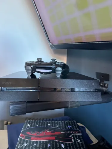 Vendo Ps4 liga e Desliga