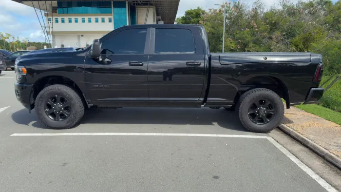 Ram 2500 Laram. 6.7 Night ED. TB CD 4X4 DIE 2023