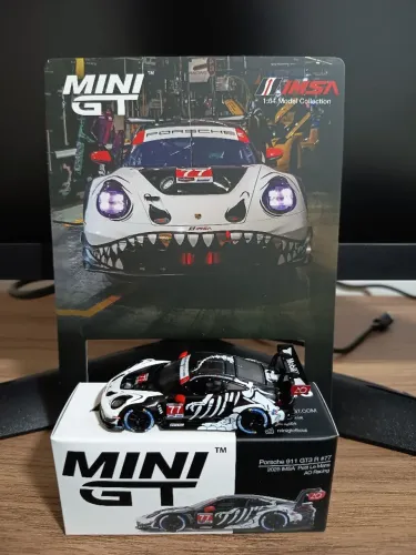 Minigt Porsche skeleton #1143 (preço mínimo 190)