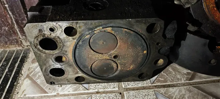 Cabeçote do volvo nl 10 340
