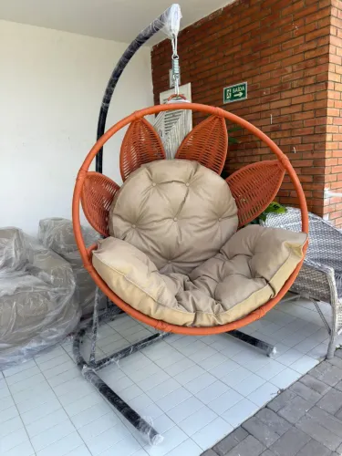Balanço Suspenso em Corda Náutica Luxo com Almofadas