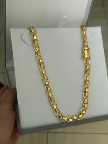 Corrente feita em moeda banhada a ouro 18k