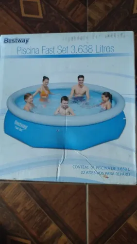 Piscina inflável + Capa de Proteção novas