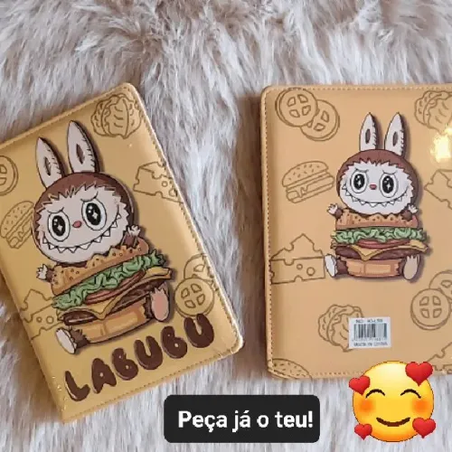 Kit Labubu Bege Caderno de Capa fofinha e folhas ilustradas e escova de cabelos infantil