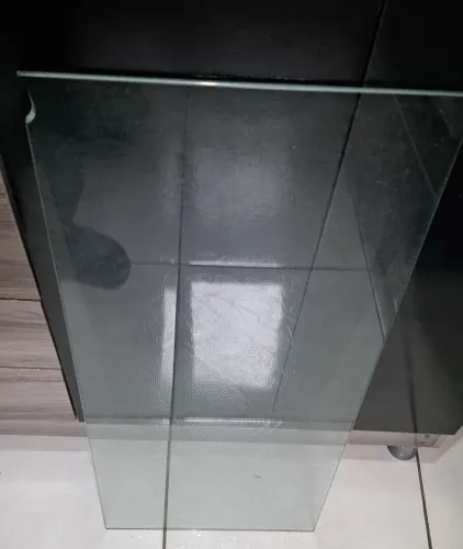Prateleira de vidro