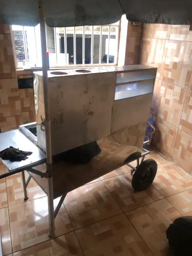 CARROÇA DE CACHORRO QUENTE É TAPIOCA
