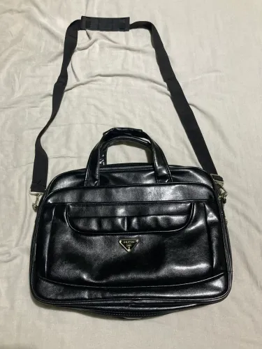 Bolsa preta transversal 