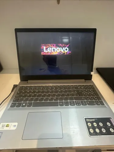 Notebook Lenovo core i3 Funcionando perfeitamente