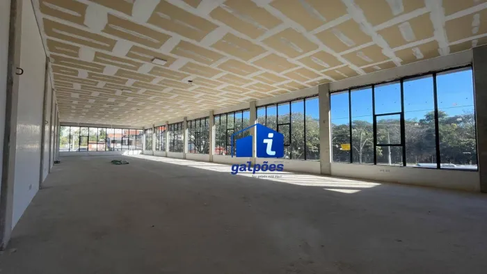 Prédio Comercial com 900 m² no Jardim Helian - São Paulo/SP