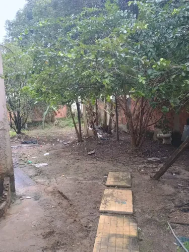 Imóvel para aluguel com 2 quartos em Jardins - Seropédica - RJ
