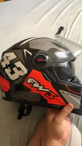 Capa fw3 com viseira interna !