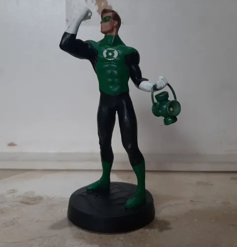 Lanterna Verde miniatura, Eaglemoss, Dc comics. Usado em excelente estado..