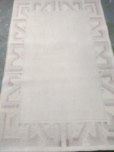 Tapete Retangular - Sisal e Poliéster - 1,00 x 1,50 cm ( L x C )