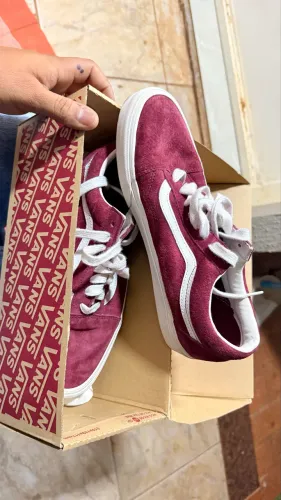 Tênis vans 39/40 semi novo,usado poucas vezes