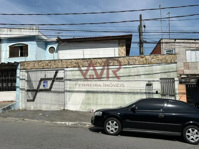 Casa sobrado na Vila Re