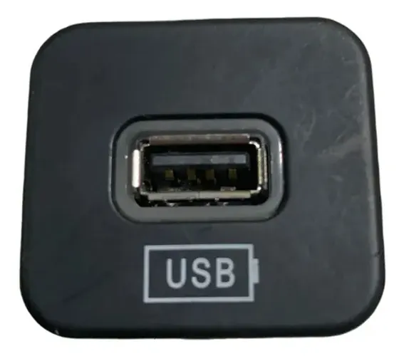 Entrada Usb Compass Toro Renegade 2022 A 2024 *