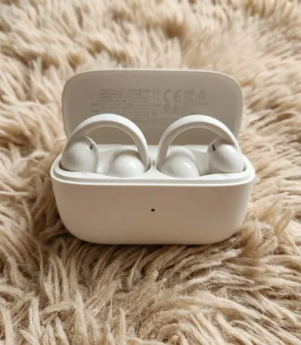 Fone Bluetooth Soundcore Open-Ear Branco.