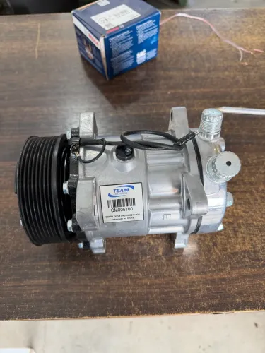 Compressor de ar condicionado Scania série 5 8 orelhas