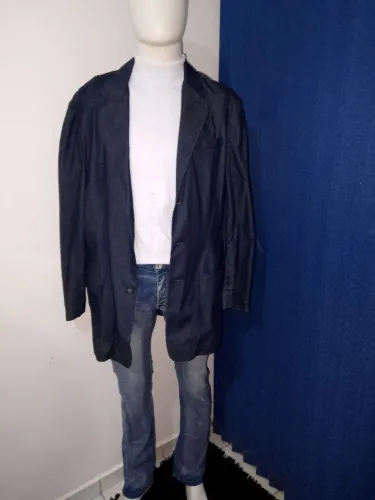 Casaco jeans masculino longo.